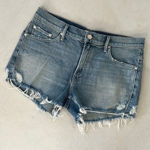 Mother the teaser fray short, wash: disorderly. Inseam is 2.5”